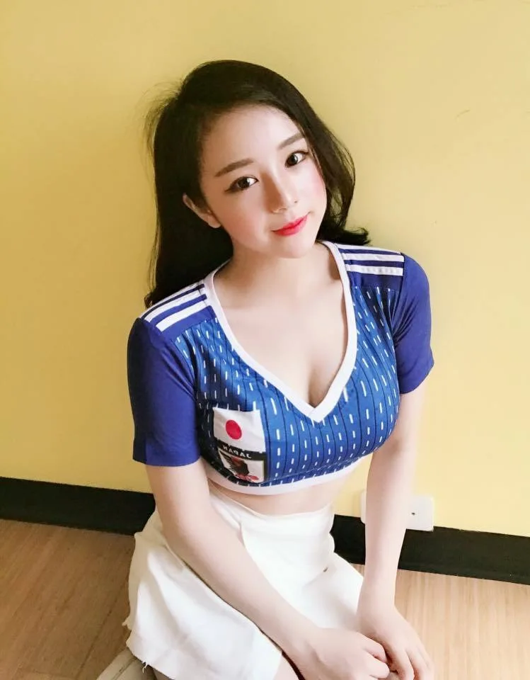 Vẻ đẹp rạng ngời qua từng ảnh gái xinh TikTok. Vẻ đẹp rạng ngời qua từng ảnh gái xinh TikTok.
