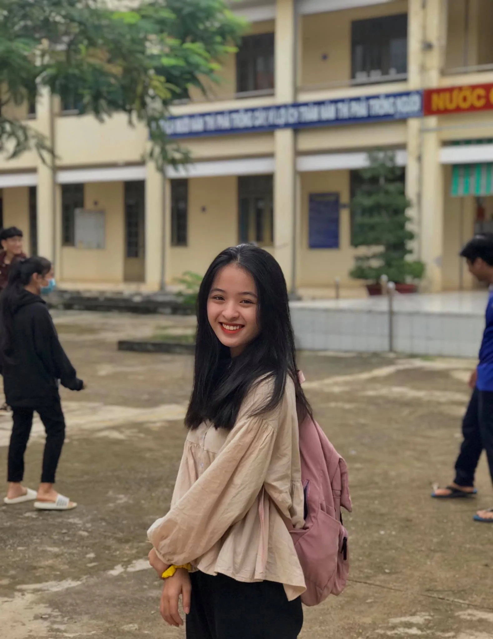 Đừng bỏ lỡ ảnh gái 2k9 cute, dễ thương đến từng chi tiết. Đừng bỏ lỡ ảnh gái 2k9 cute, dễ thương đến từng chi tiết.