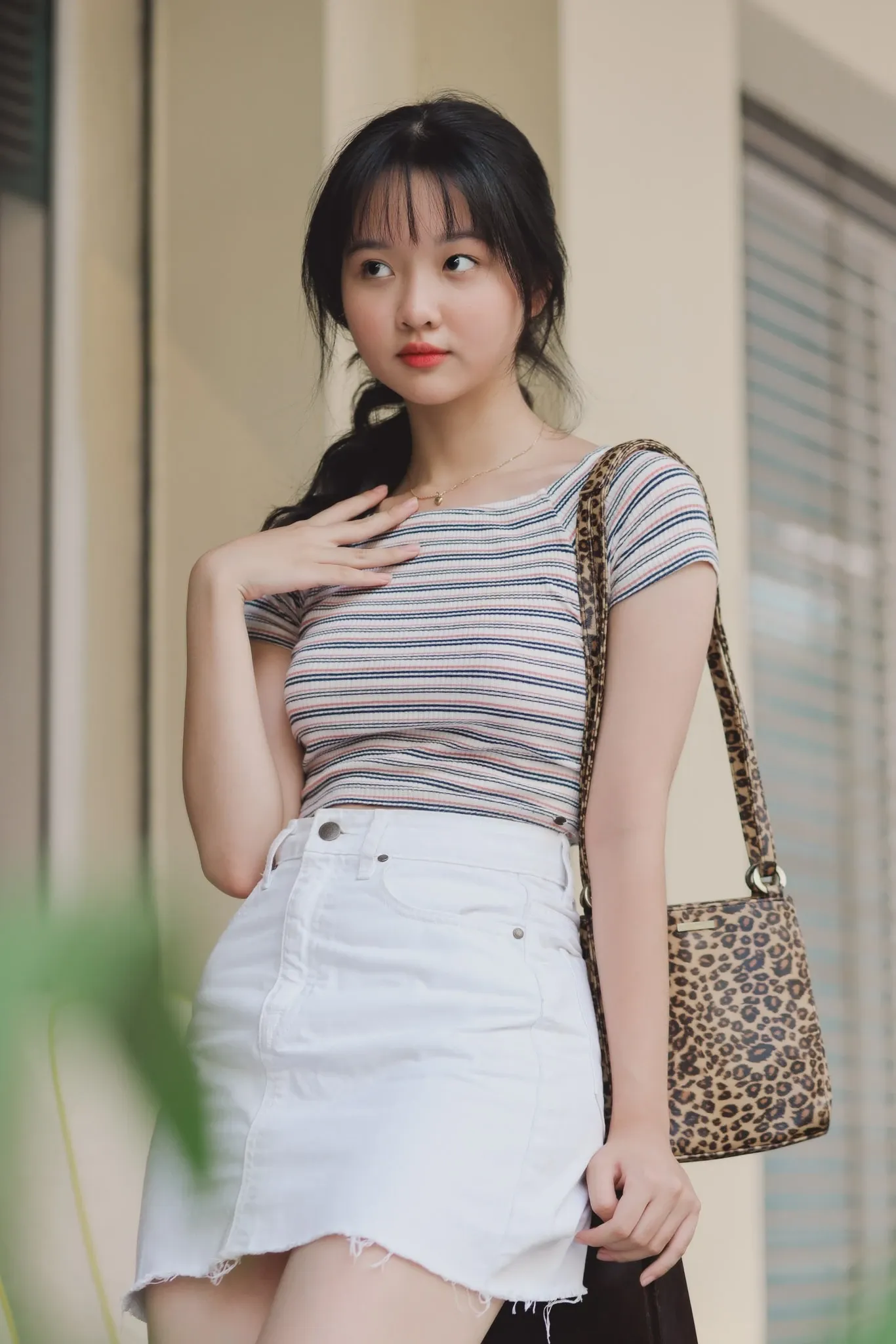 Lâm Thanh Mỹ toát lên vẻ đẹp thanh lịch và quyến rũ Lâm Thanh Mỹ toát lên vẻ đẹp thanh lịch và quyến rũ