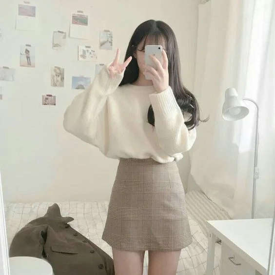 Hình ảnh gái che mặt đầy ấn tượng và bí ẩn. Hình ảnh gái che mặt đầy ấn tượng và bí ẩn.