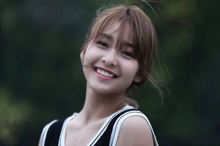 Ảnh gái xinh cười răng khểnh, nét duyên độc đáo khó cưỡng. Ảnh gái xinh cười răng khểnh, nét duyên độc đáo khó cưỡng.