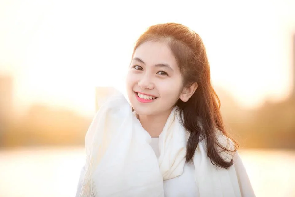 Gái xinh với nụ cười răng khểnh, ảnh gái xinh cười đầy cuốn hút. Gái xinh với nụ cười răng khểnh, ảnh gái xinh cười đầy cuốn hút.