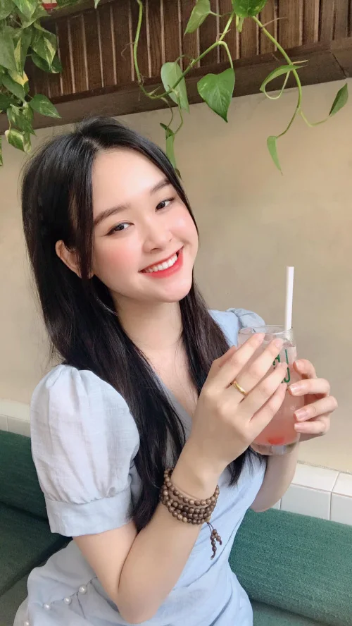 Nét đẹp tự nhiên qua ảnh gái xinh cười cute và dễ thương. Nét đẹp tự nhiên qua ảnh gái xinh cười cute và dễ thương.