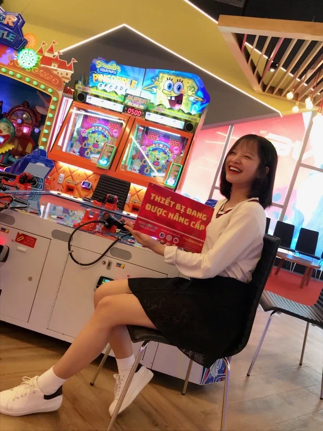 Ảnh gái xinh cười tươi, mang lại cảm giác tươi mới và dễ chịu. Ảnh gái xinh cười tươi, mang lại cảm giác tươi mới và dễ chịu.