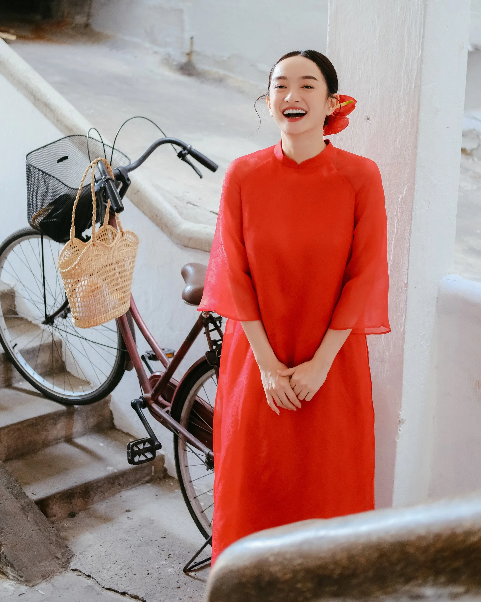 Kaity Nguyễn mang đến vẻ đẹp quyến rũ qua từng khoảnh khắc