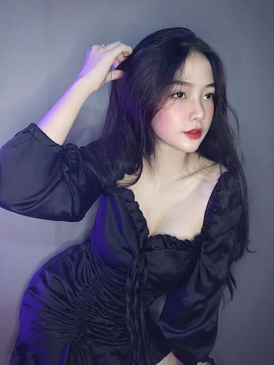 Ảnh gái cute che mặt - thần thái và cuốn hút. Ảnh gái cute che mặt - thần thái và cuốn hút.