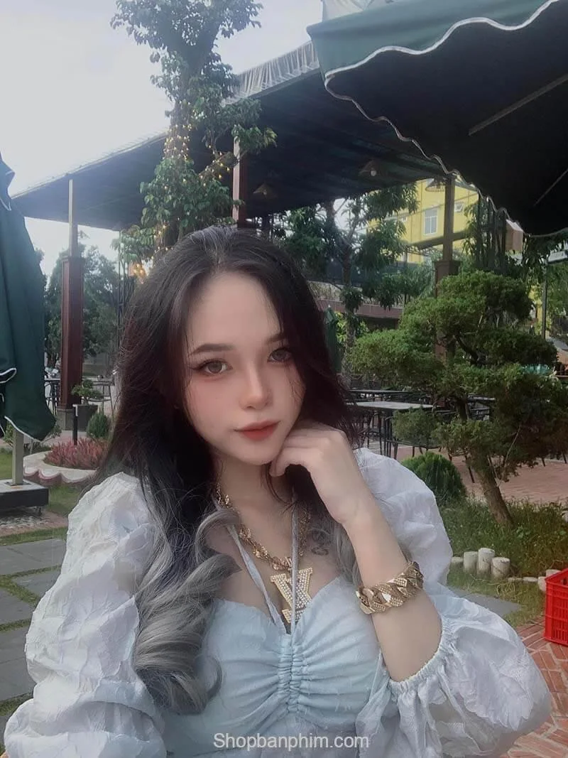 Ảnh gái cute tóc dài - nét duyên dáng nổi bật. Ảnh gái cute tóc dài - nét duyên dáng nổi bật.
