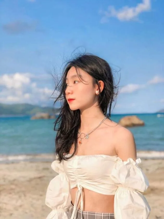 Nét dịu dàng trong hình ảnh gái xinh đẹp Việt Nam chinh phục mọi ánh mắt. Nét dịu dàng trong hình ảnh gái xinh đẹp Việt Nam chinh phục mọi ánh mắt.