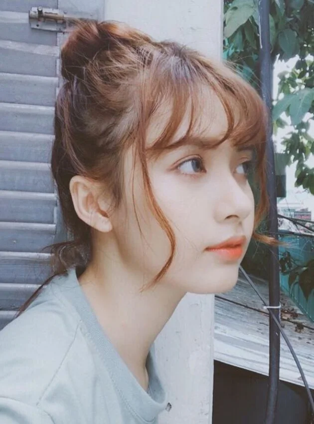 Ảnh gái xinh Việt Nam với phong cách gần gũi và thân thiện. Ảnh gái xinh Việt Nam với phong cách gần gũi và thân thiện.