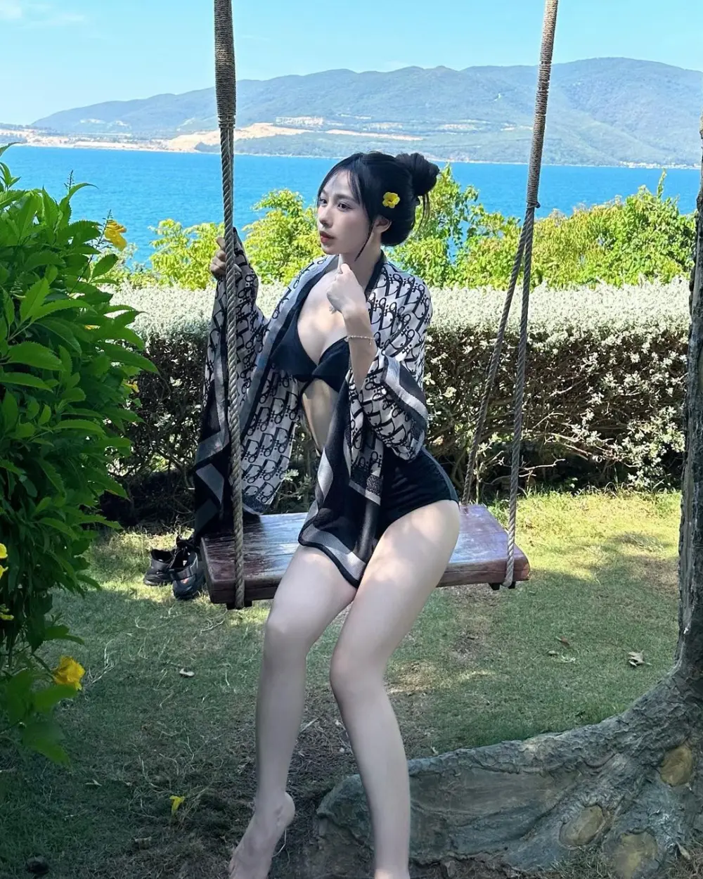 Vẻ đẹp nổi bật của ảnh gái phố trong trang phục đời thường Vẻ đẹp nổi bật của ảnh gái phố trong trang phục đời thường
