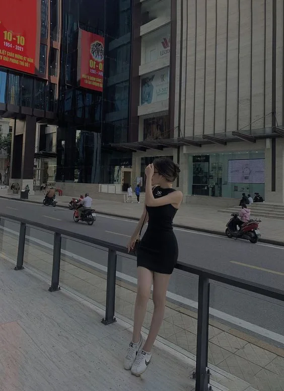 Nét duyên dáng của ảnh gái phố giữa lòng phố thị Nét duyên dáng của ảnh gái phố giữa lòng phố thị
