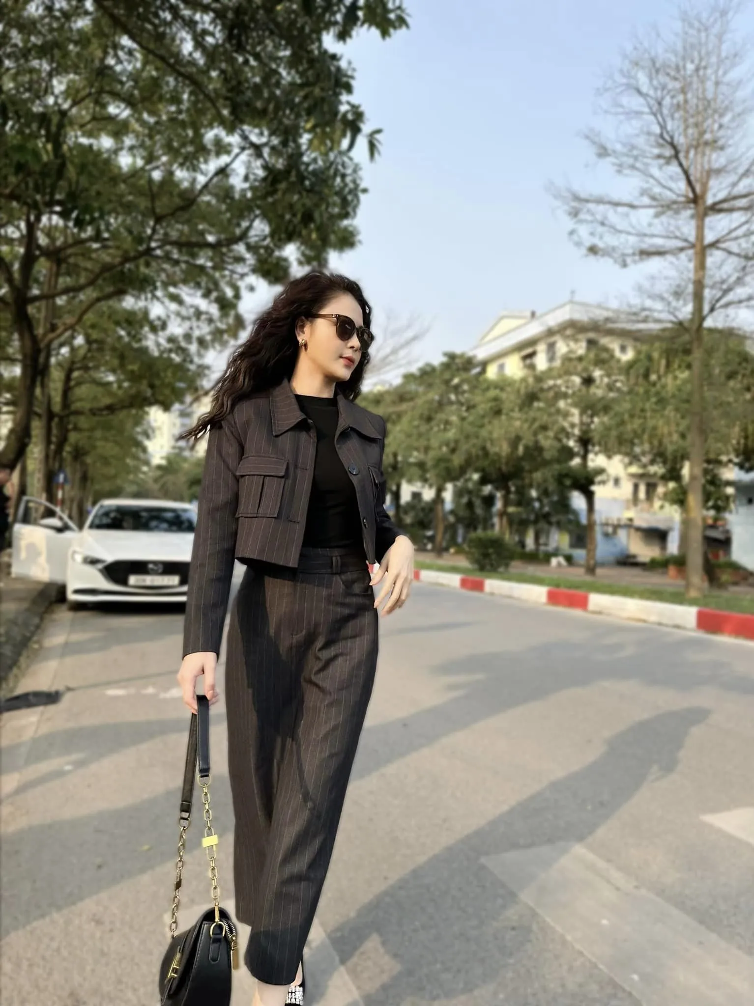 Từ vai chính đến vai phụ, Lương Thu Trang luôn biết cách thể hiện cảm xúc một cách chân thật. Từ vai chính đến vai phụ, Lương Thu Trang luôn biết cách thể hiện cảm xúc một cách chân thật.