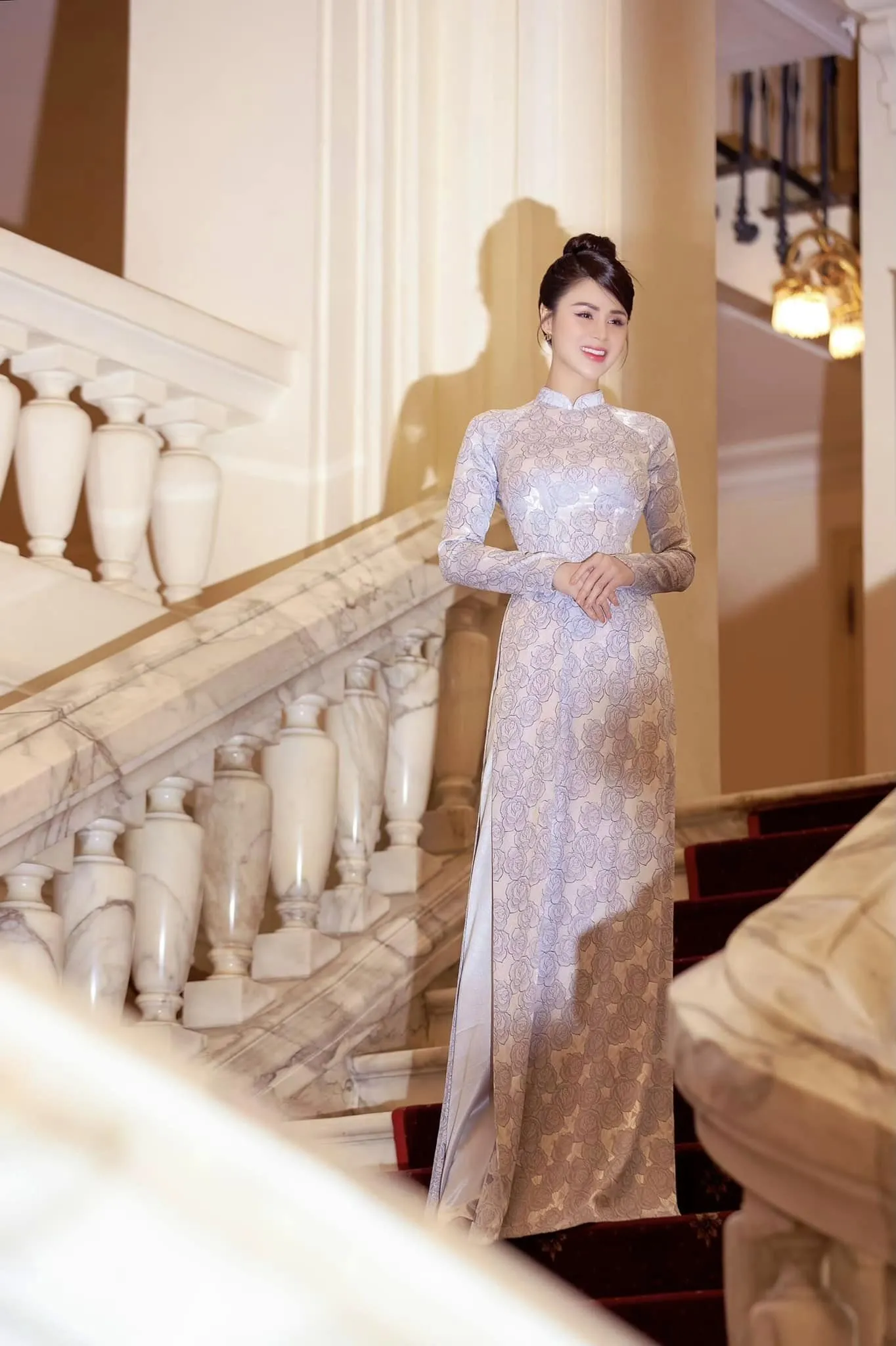 Diễn viên Lương Thu Trang chia sẻ những khoảnh khắc ngọt ngào trong hậu trường. Diễn viên Lương Thu Trang chia sẻ những khoảnh khắc ngọt ngào trong hậu trường.