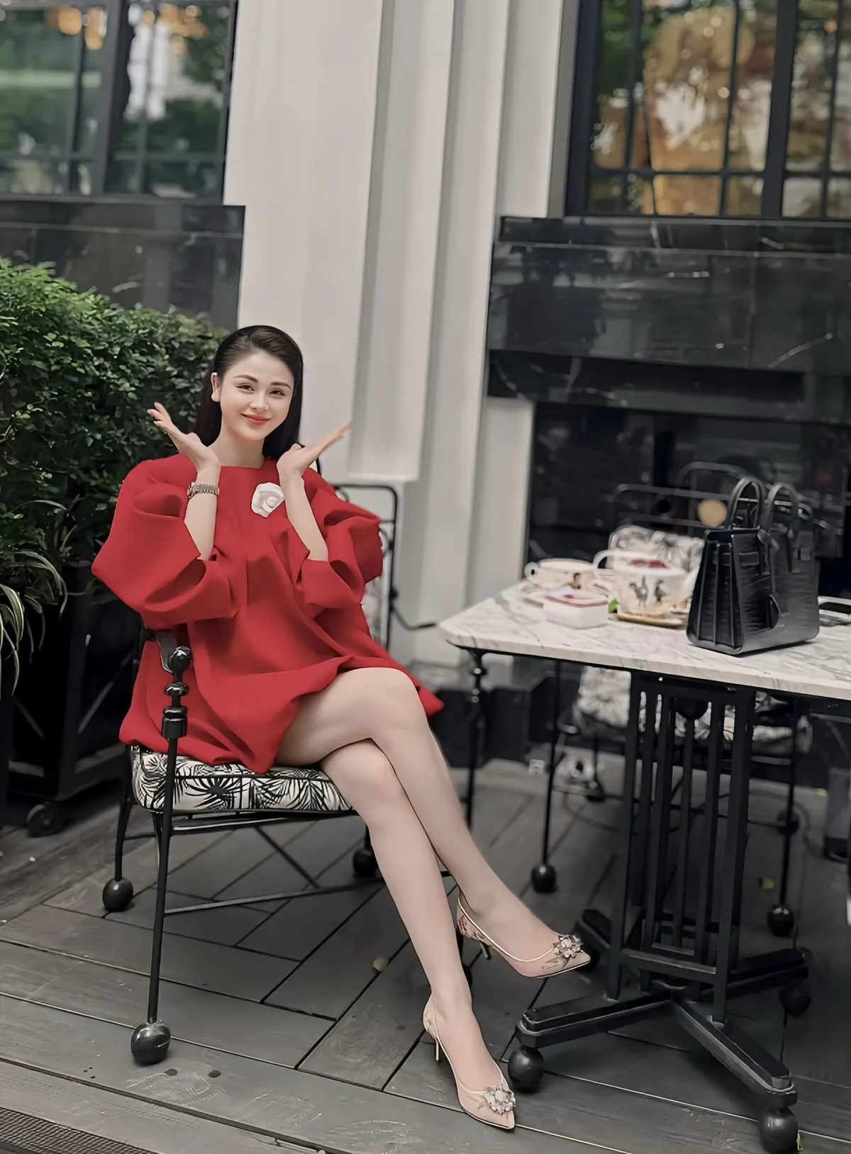 Chúc mừng Lương Thu Trang với thành công rực rỡ trong sự nghiệp diễn xuất! Chúc mừng Lương Thu Trang với thành công rực rỡ trong sự nghiệp diễn xuất!