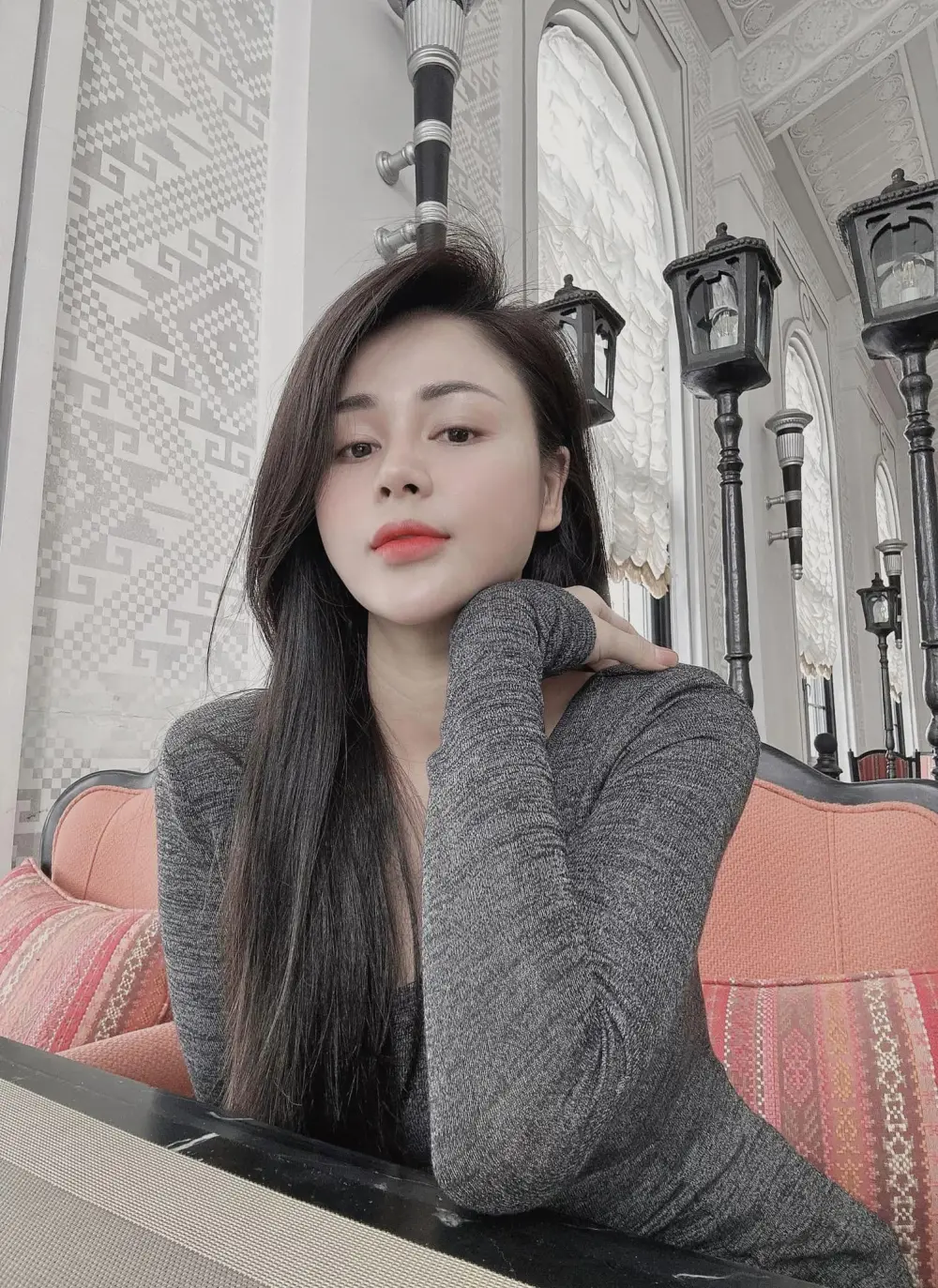 Lương Thu Trang ngày càng khẳng định tài năng và nhan sắc trong mọi vai diễn. Lương Thu Trang ngày càng khẳng định tài năng và nhan sắc trong mọi vai diễn.