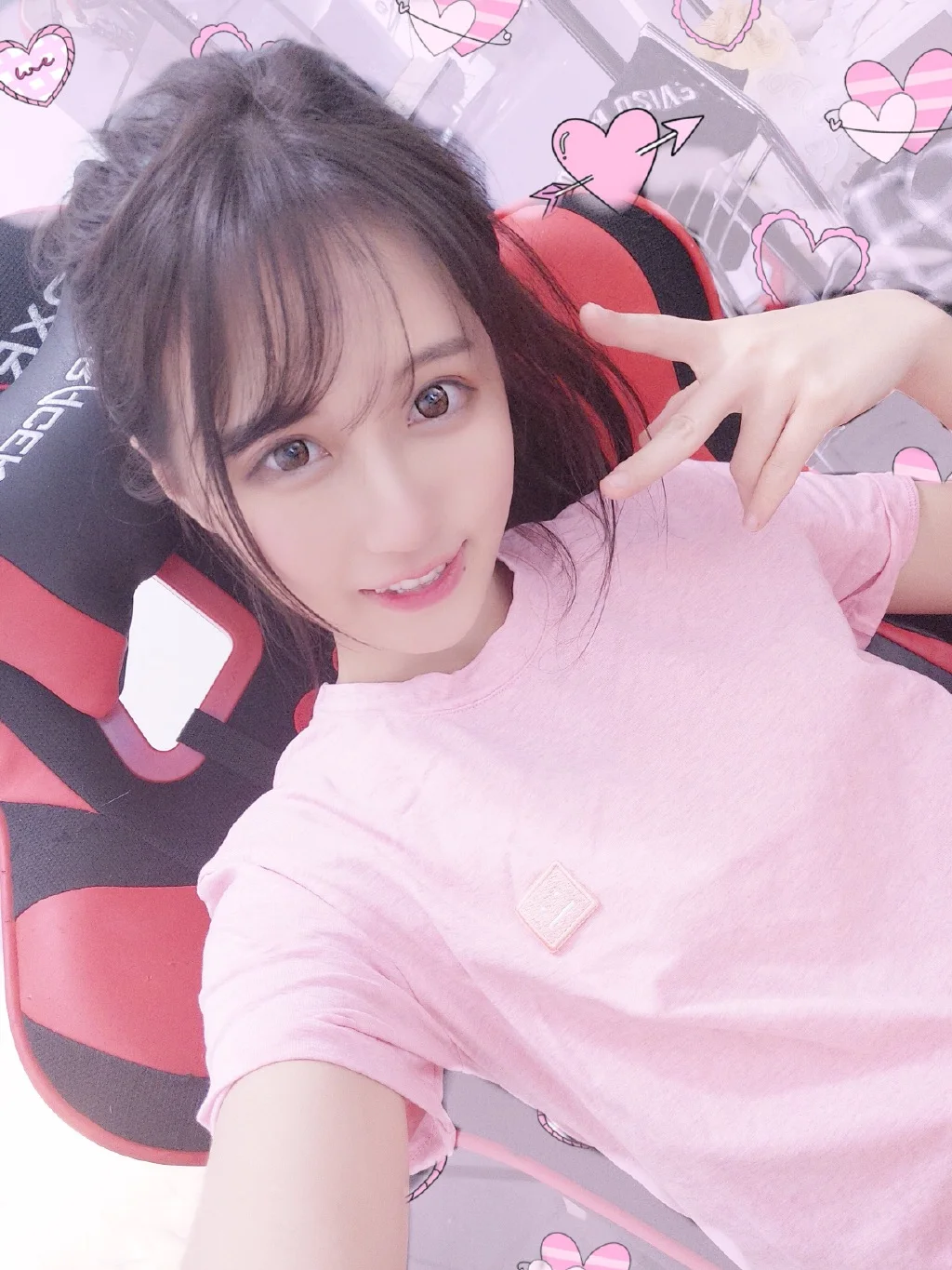 Ảnh gái Trung Quốc cute mang đến vẻ đẹp ngọt ngào và dễ thương. Ảnh gái Trung Quốc cute mang đến vẻ đẹp ngọt ngào và dễ thương.