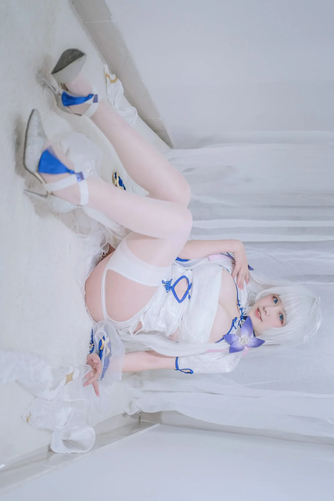 Ảnh gái cosplay Liên Minh mang phong cách chiến binh. Ảnh gái cosplay Liên Minh mang phong cách chiến binh.