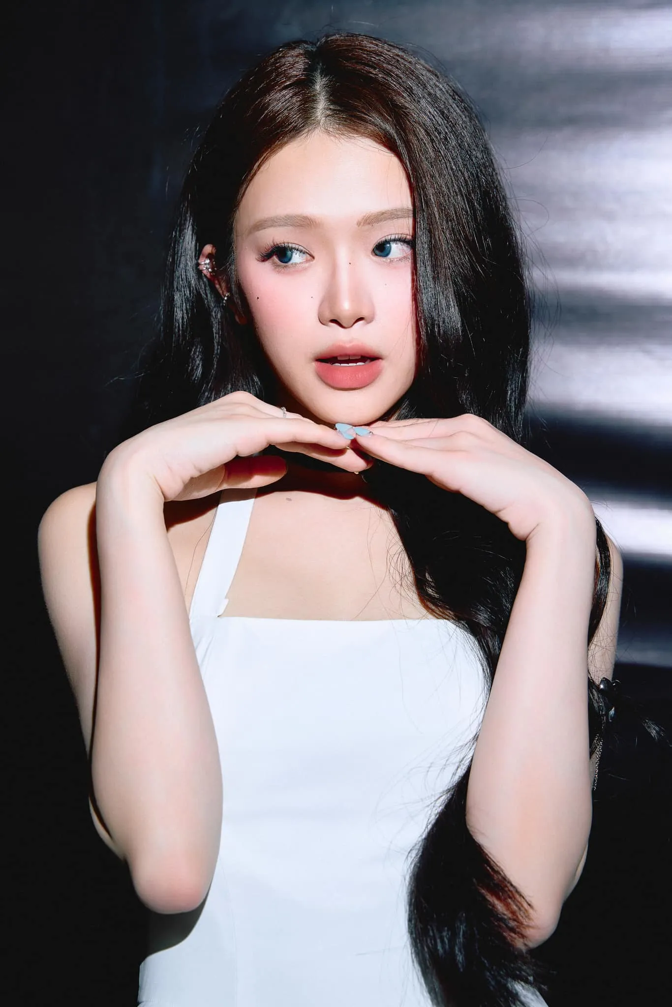 Phong cách của Linh Ka luôn khiến người hâm mộ bất ngờ. Phong cách của Linh Ka luôn khiến người hâm mộ bất ngờ.