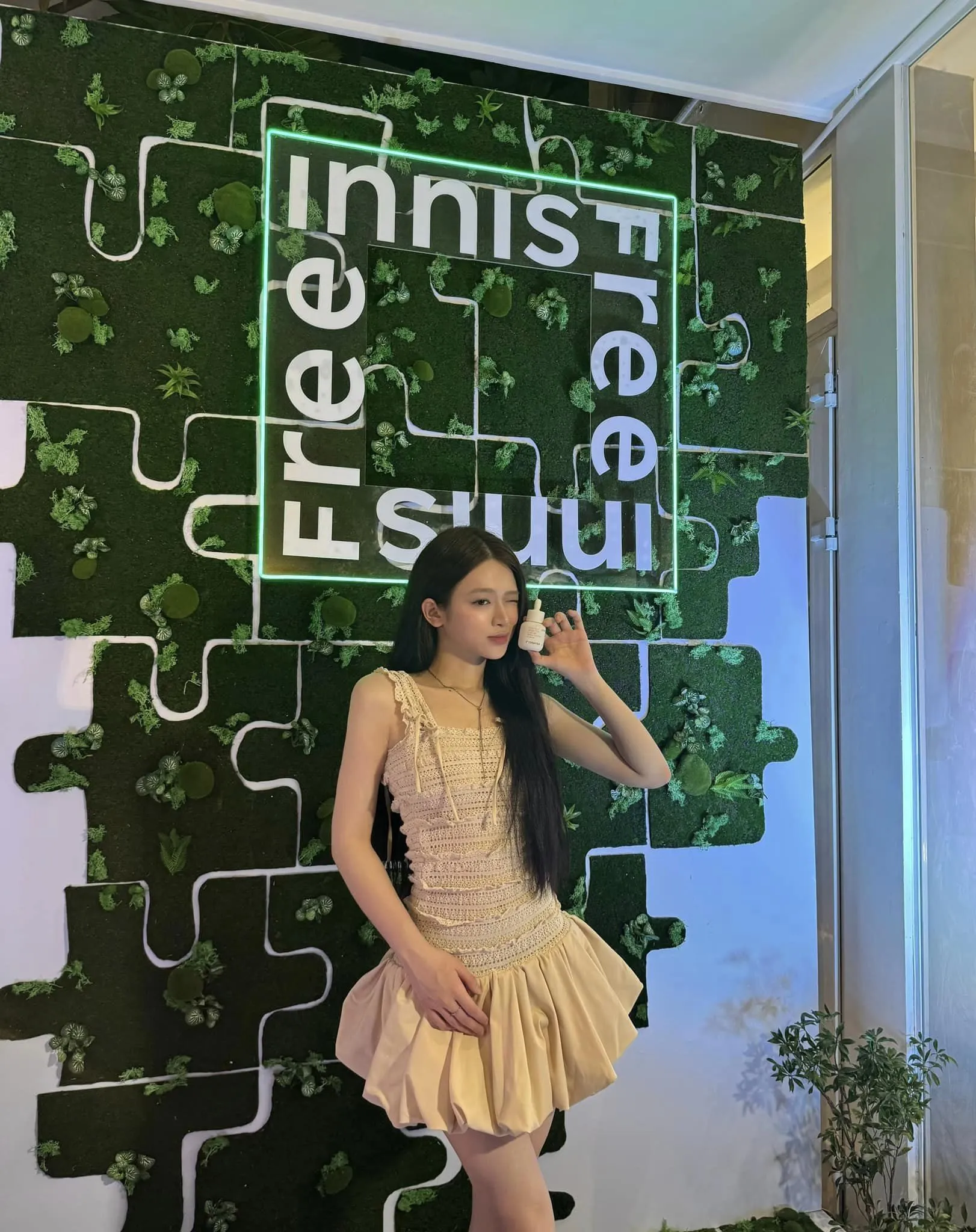 Hot girl Linh Ka xuất hiện cuốn hút trong bộ ảnh mới! Hot girl Linh Ka xuất hiện cuốn hút trong bộ ảnh mới!