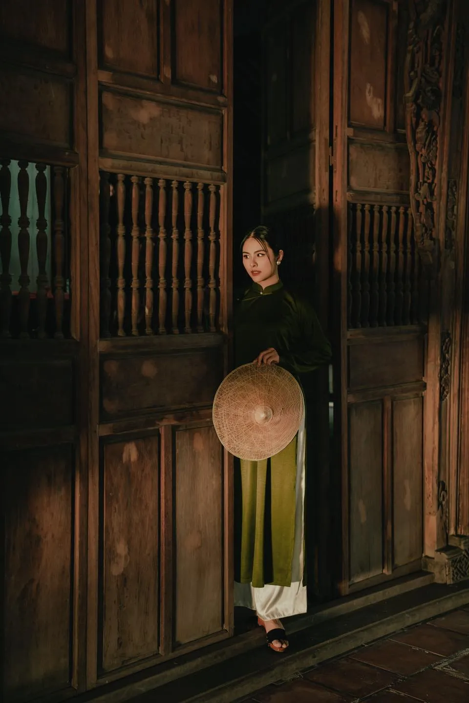 Vân Trang cuốn hút mọi người với nụ cười rạng rỡ Vân Trang cuốn hút mọi người với nụ cười rạng rỡ