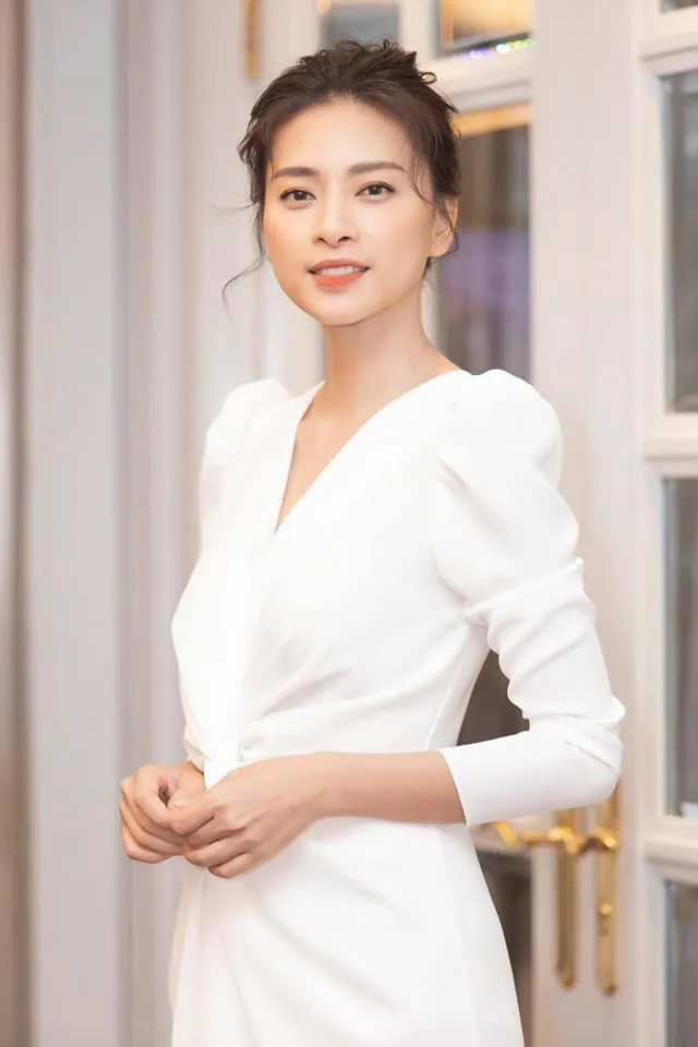 Ngô Thanh Vân khiến người nhìn bị cuốn hút với thần thái tự tin Ngô Thanh Vân khiến người nhìn bị cuốn hút với thần thái tự tin
