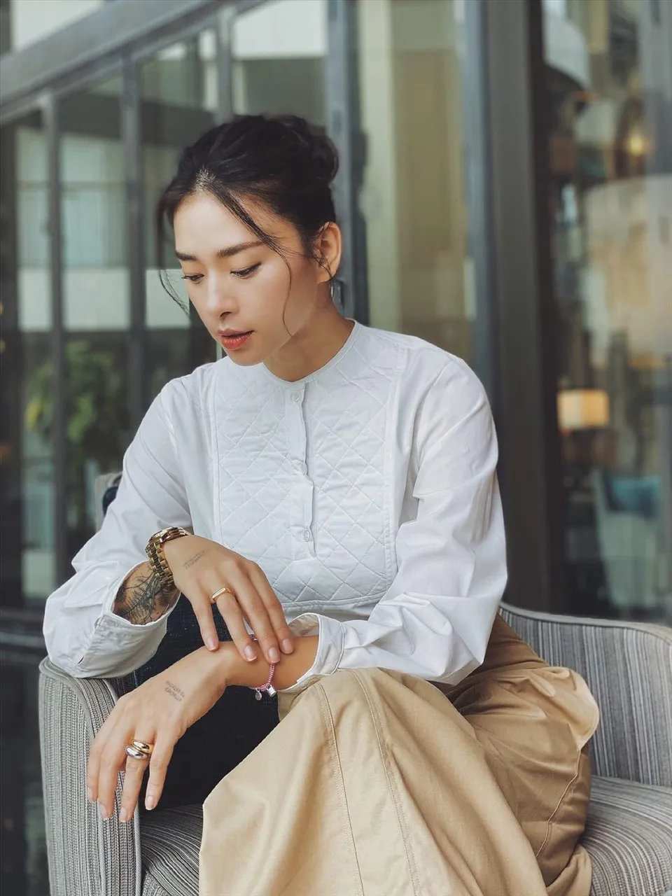 Ngô Thanh Vân khiến người xem phải ngắm nhìn với vẻ đẹp quyền lực Ngô Thanh Vân khiến người xem phải ngắm nhìn với vẻ đẹp quyền lực