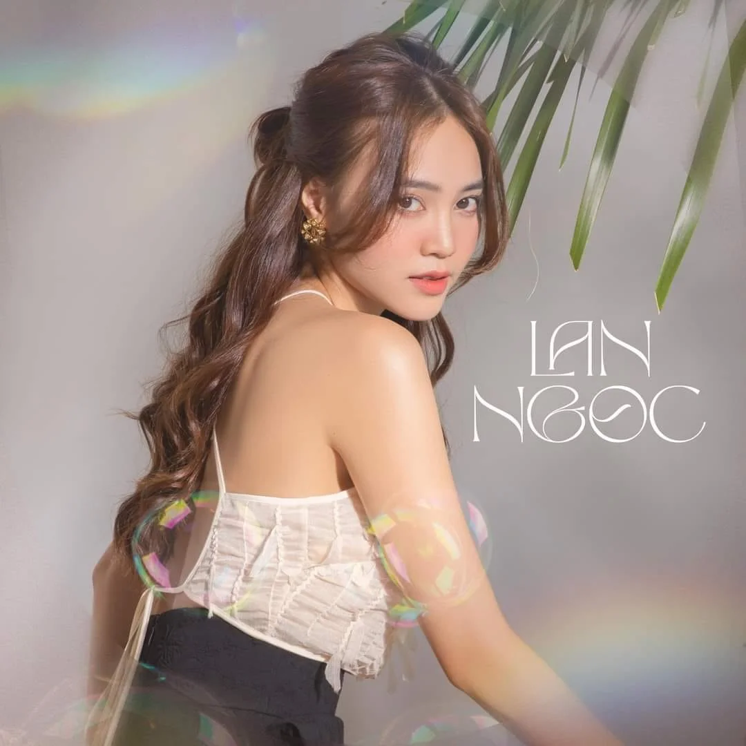 Lan Ngọc thể hiện khả năng diễn xuất Lan Ngọc thể hiện khả năng diễn xuất