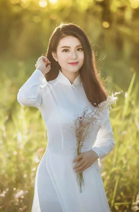 Sắc đẹp và sự thông minh trong mỗi ảnh gái k8 đeo kính. Sắc đẹp và sự thông minh trong mỗi ảnh gái k8 đeo kính.