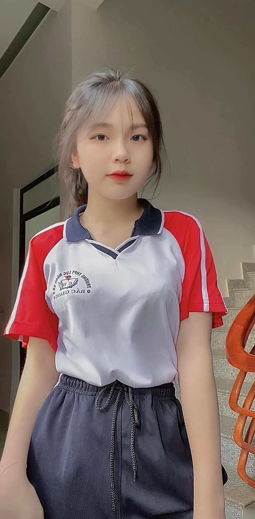 Ảnh gái k8 tóc ngắn dễ dàng thể hiện sự trẻ trung và tự do trong từng bức hình. Ảnh gái k8 tóc ngắn dễ dàng thể hiện sự trẻ trung và tự do trong từng bức hình.