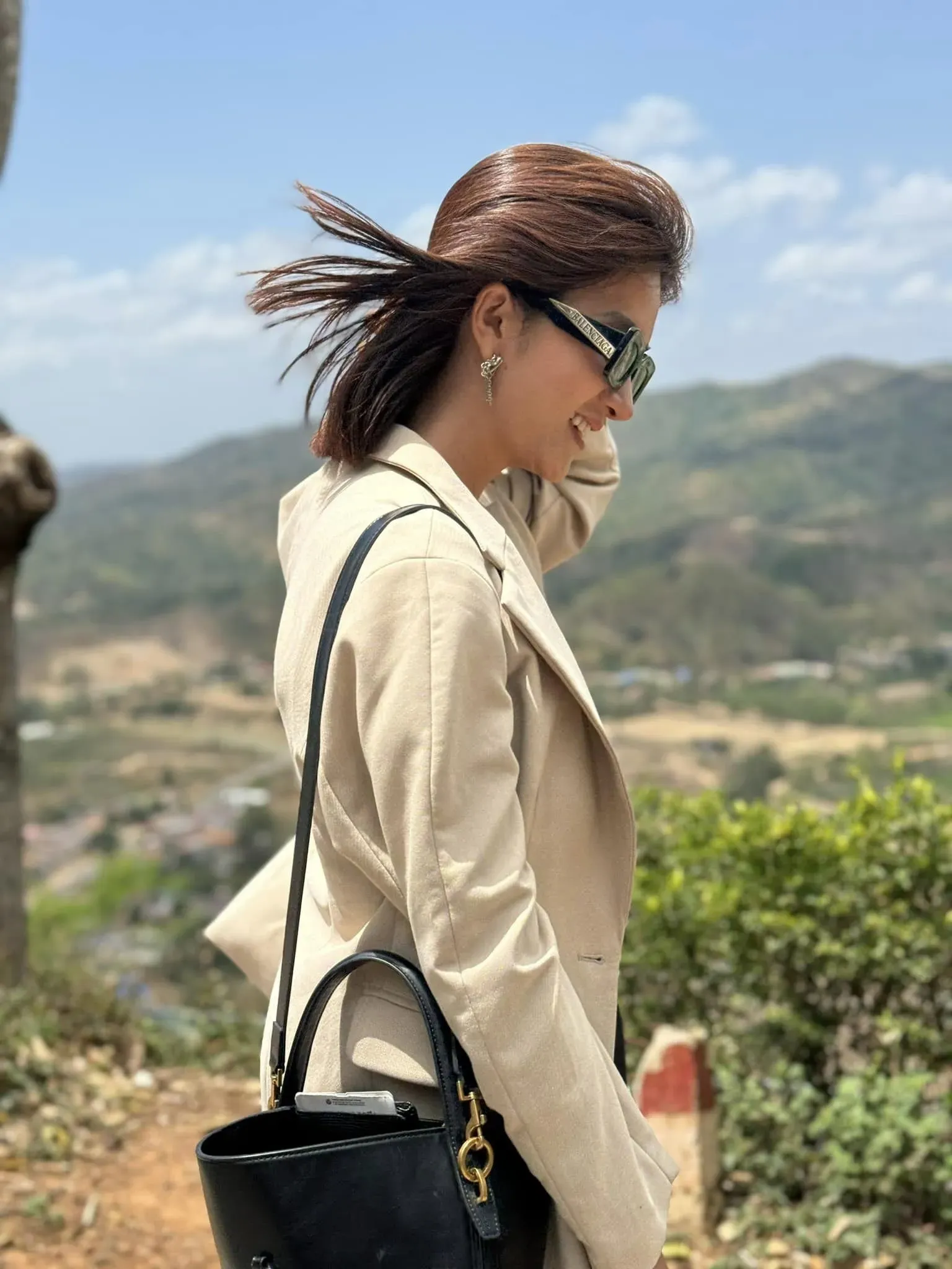 Kim Tuyến gây ấn tượng với vẻ đẹp tự nhiên Kim Tuyến gây ấn tượng với vẻ đẹp tự nhiên
