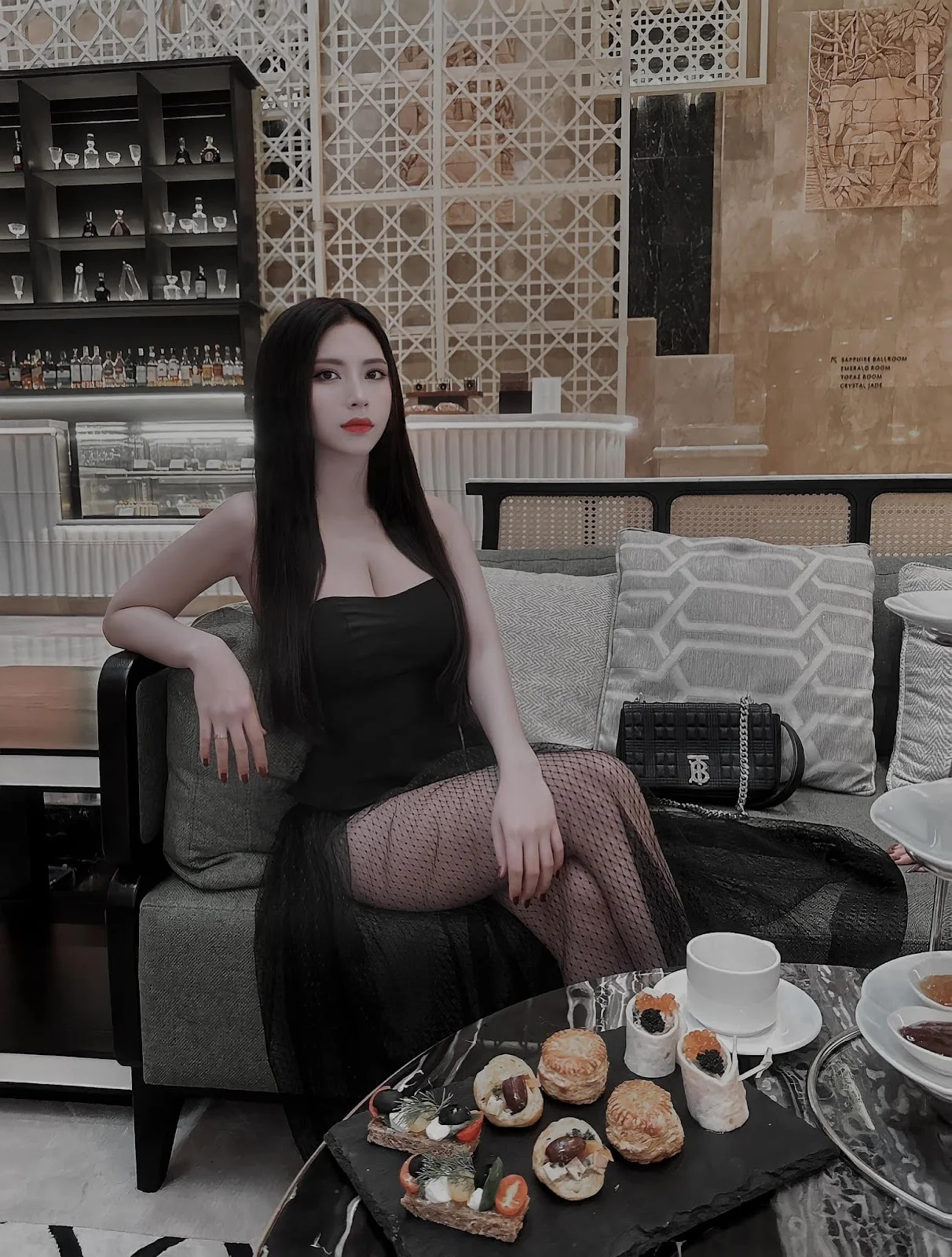 Vẻ đẹp dễ thương trong ảnh mạng gái cute. Vẻ đẹp dễ thương trong ảnh mạng gái cute.