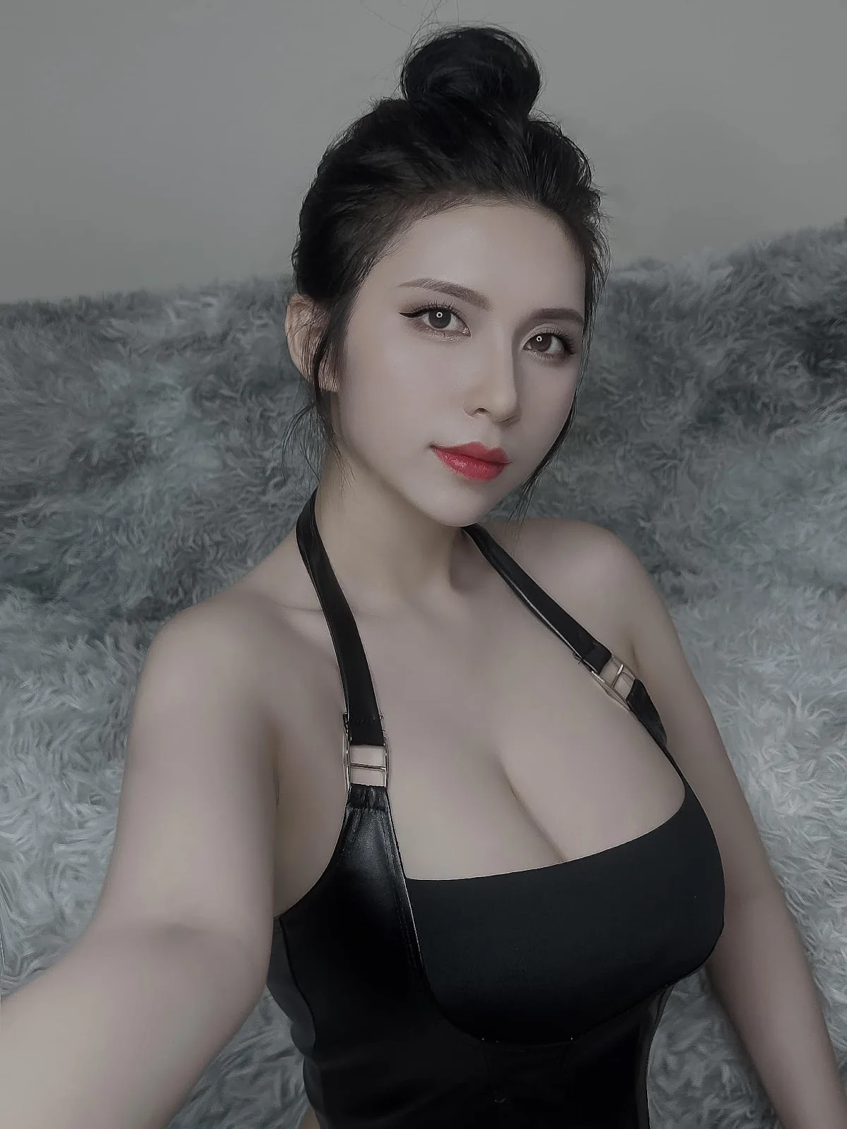 Ảnh mạng gái cute với nụ cười tươi sáng, tỏa nắng. Ảnh mạng gái cute với nụ cười tươi sáng, tỏa nắng.