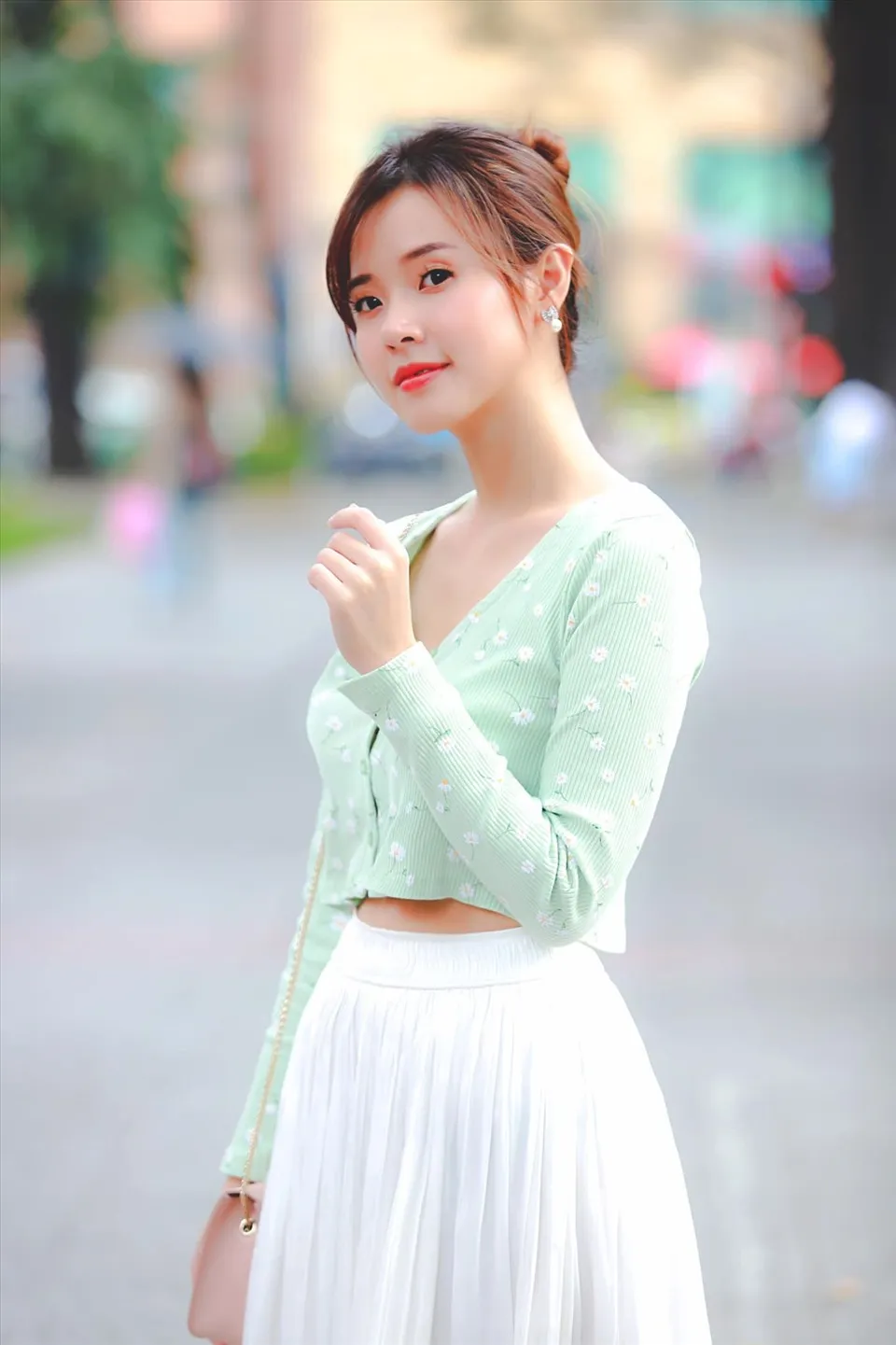 Midu mang đến cảm giác nhẹ nhàng qua từng biểu cảm Midu mang đến cảm giác nhẹ nhàng qua từng biểu cảm