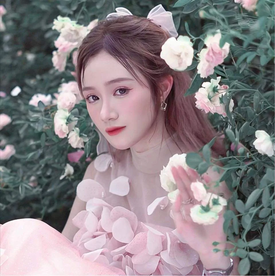 Hot girl Hoa Hanassi tham gia sự kiện thời trang. Hot girl Hoa Hanassi tham gia sự kiện thời trang.