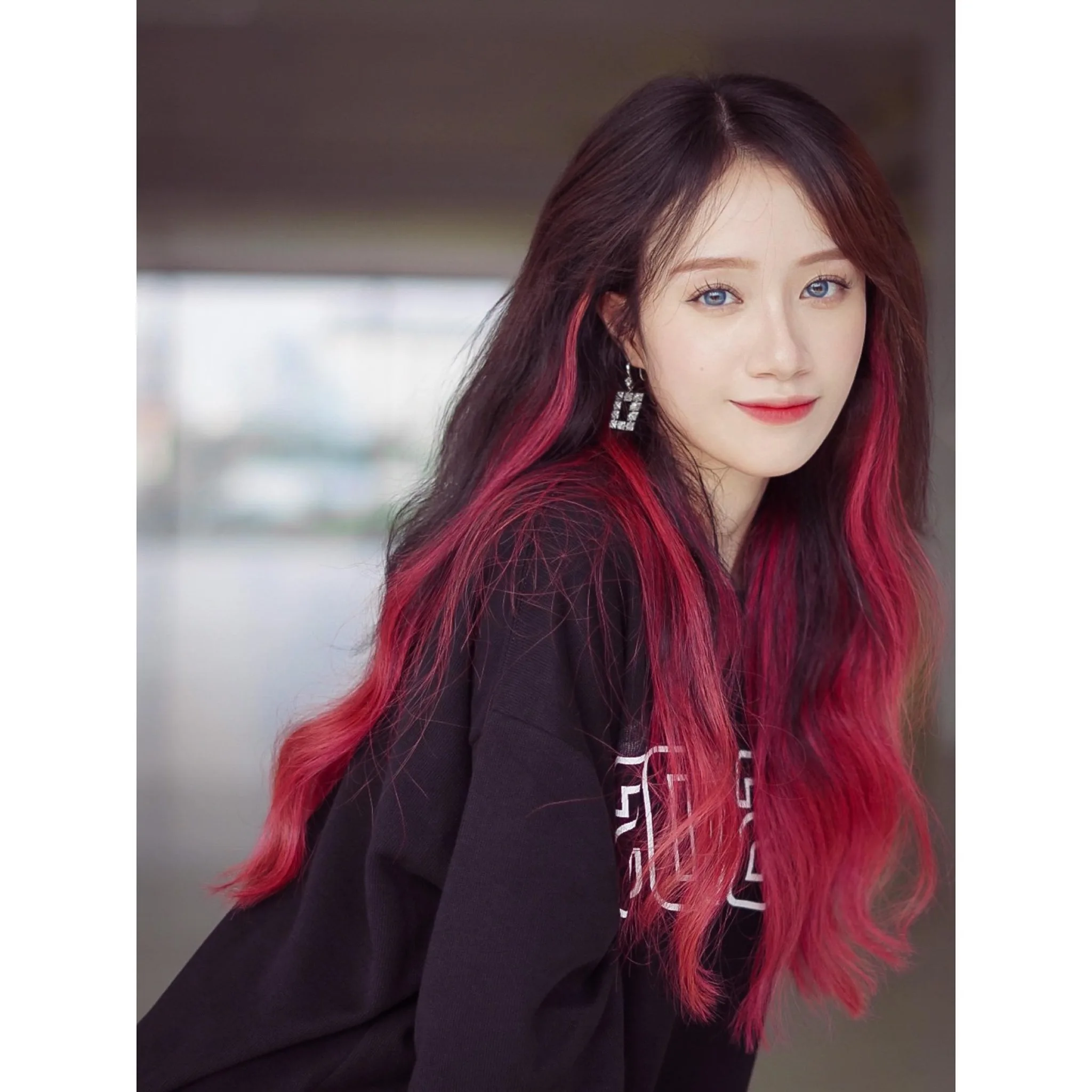 Hot girl Hoa Hanassi là biểu tượng sắc đẹp hiện đại. Hot girl Hoa Hanassi là biểu tượng sắc đẹp hiện đại.