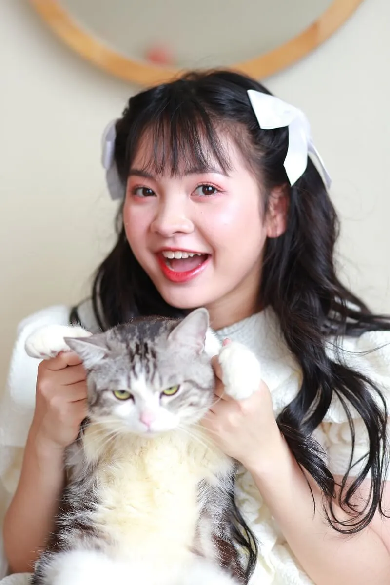 Khám phá vẻ đẹp ngọt ngào của N.ZaHan ngay nào! Khám phá vẻ đẹp ngọt ngào của N.ZaHan ngay nào!