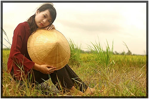 Vẻ đẹp trong sáng của gái quê đẹp bên bờ sông Vẻ đẹp trong sáng của gái quê đẹp bên bờ sông