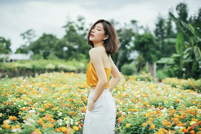 Ảnh gái xinh chụp dáng trước gương, thu hút mọi ánh nhìn với phong cách cá tính. Ảnh gái xinh chụp dáng trước gương, thu hút mọi ánh nhìn với phong cách cá tính.