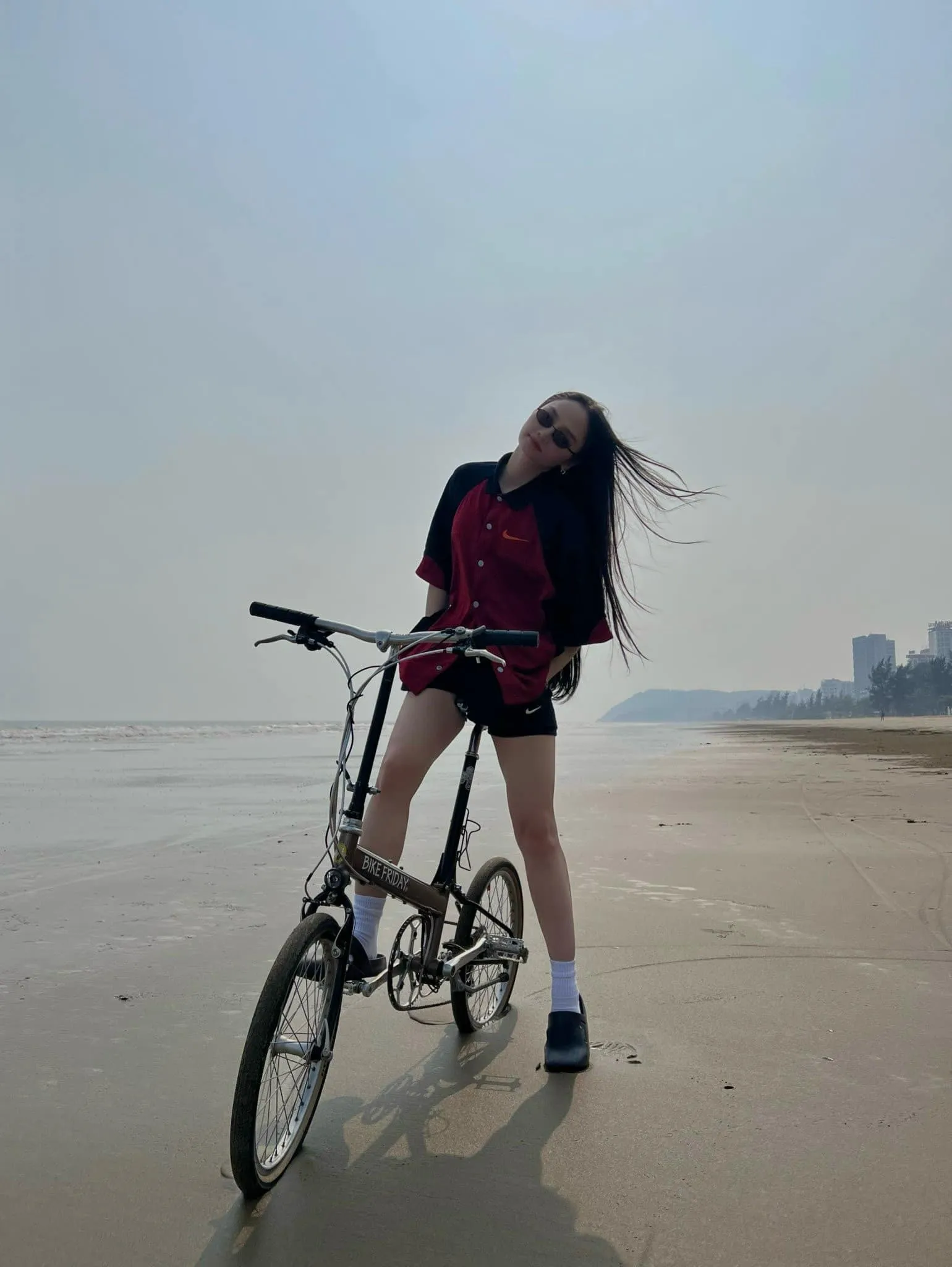 Miu Lê ngôi sao đa tài với phong cách thời trang ấn tượng. Miu Lê ngôi sao đa tài với phong cách thời trang ấn tượng.
