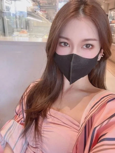 Làm nổi bật phong cách qua avatar FB nữ đậm chất riêng. Làm nổi bật phong cách qua avatar FB nữ đậm chất riêng.