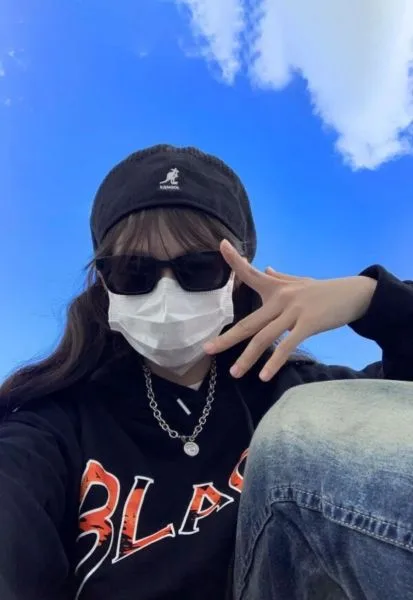 Làm nổi bật cá tính qua avatar FB nữ đầy sức sống và cuốn hút. Làm nổi bật cá tính qua avatar FB nữ đầy sức sống và cuốn hút.
