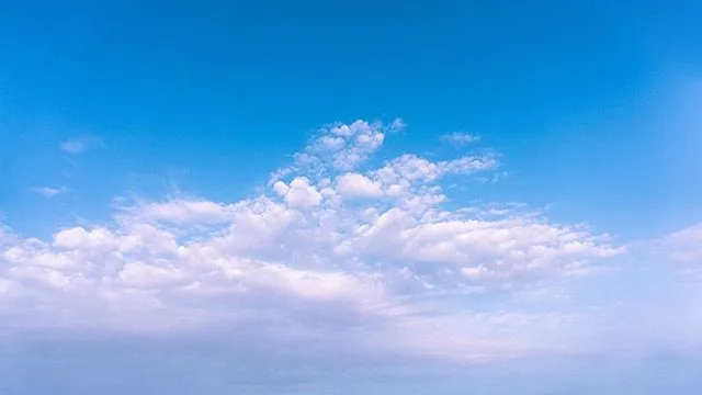Khám phá sự khác biệt qua avatar màu xanh đầy sáng tạo. Khám phá sự khác biệt qua avatar màu xanh đầy sáng tạo.