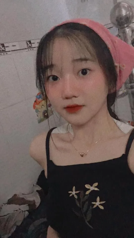 Ảnh gái 19 tuổi cười rạng rỡ, mang lại cảm giác tươi mới Ảnh gái 19 tuổi cười rạng rỡ, mang lại cảm giác tươi mới
