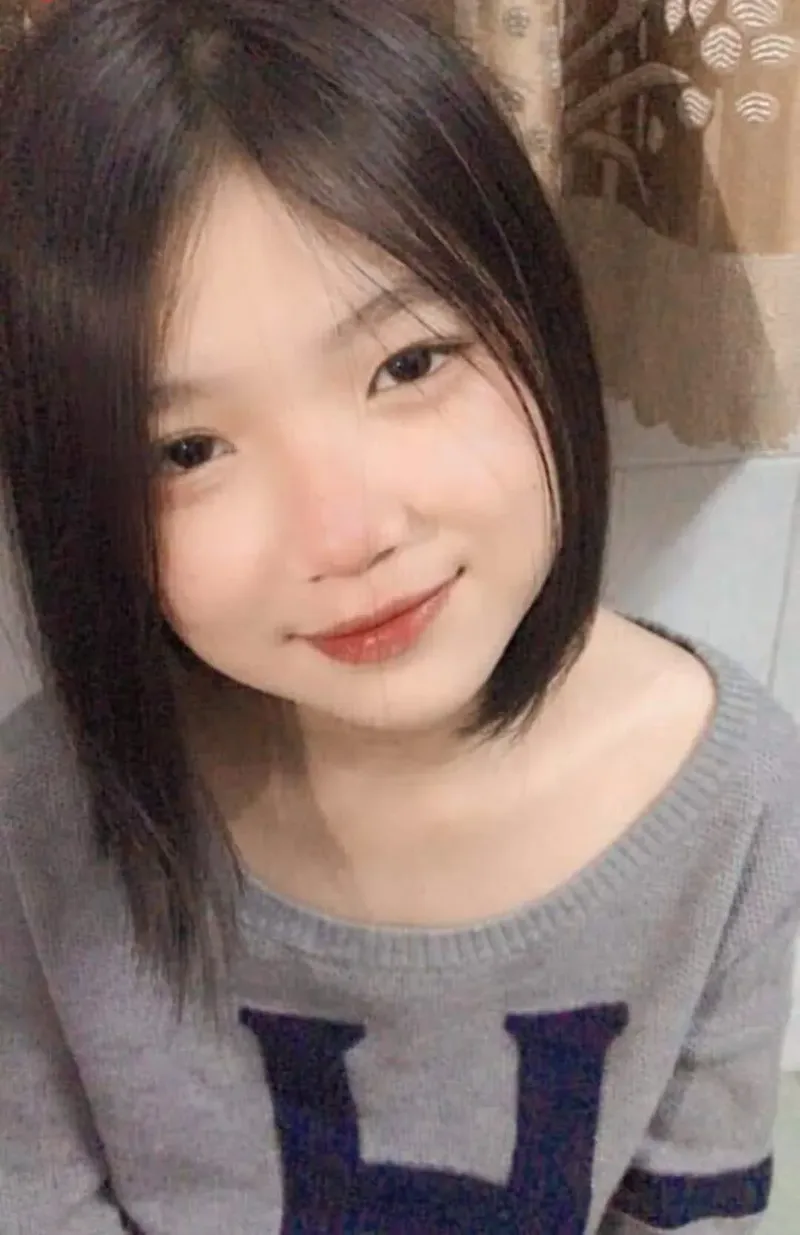 Ảnh gái 2003 cùng chiếc xe đạp nhỏ xinh, cực kỳ dễ thương Ảnh gái 2003 cùng chiếc xe đạp nhỏ xinh, cực kỳ dễ thương