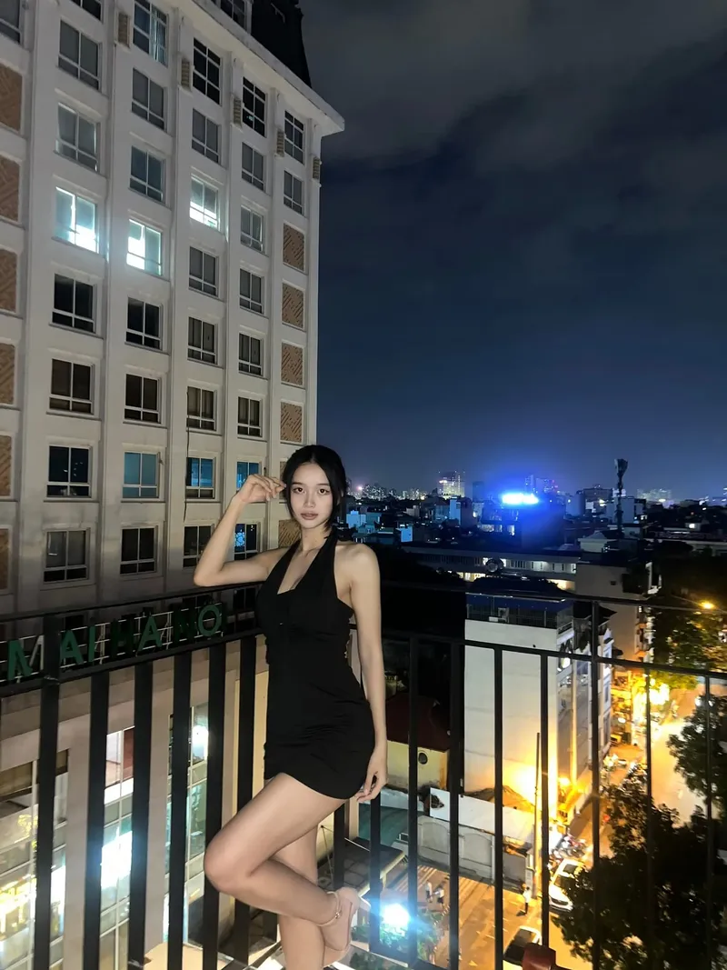 Ảnh gái 2k2 khiến mọi ánh nhìn phải dừng lại