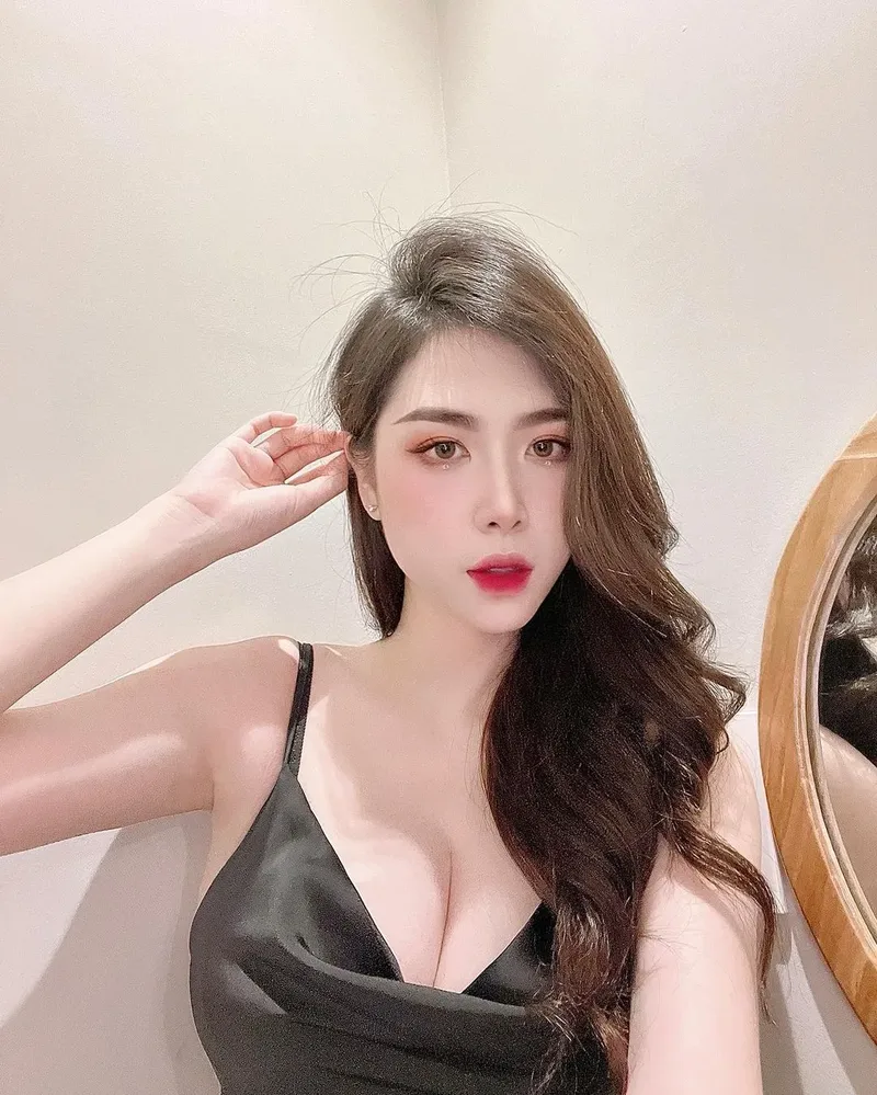 Ấn tượng với ảnh gái 4K sắc nét, chân thực Ấn tượng với ảnh gái 4K sắc nét, chân thực