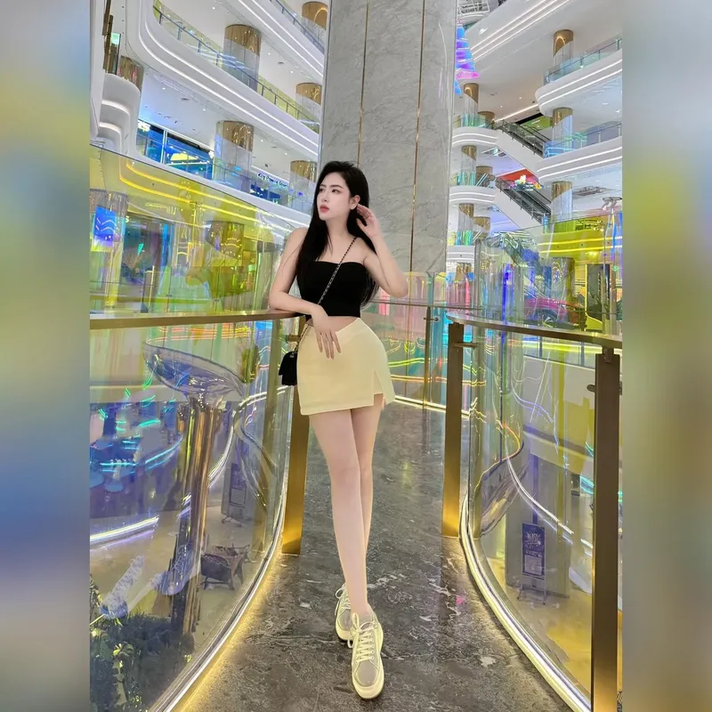 Ảnh gái đẹp 4K lôi cuốn với phong cách nhẹ nhàng Ảnh gái đẹp 4K lôi cuốn với phong cách nhẹ nhàng