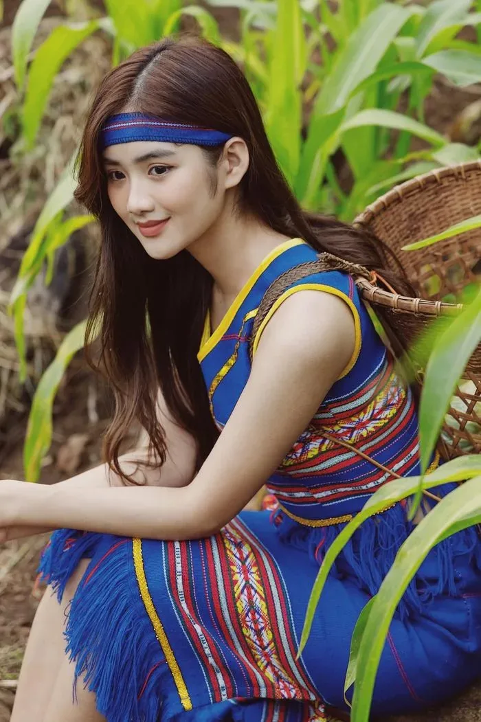 Bộ ảnh gái dân tộc gợi cảm hứng về văn hóa và con người Việt Nam Bộ ảnh gái dân tộc gợi cảm hứng về văn hóa và con người Việt Nam