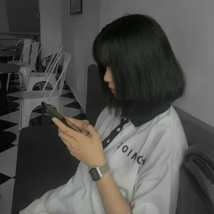 Ảnh gái giấu mặt với phong cách vintage cuốn hút Ảnh gái giấu mặt với phong cách vintage cuốn hút