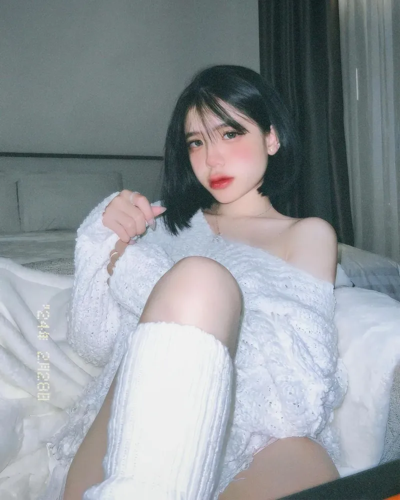 Vẻ đẹp hiện đại của gái gơn qua góc phố quen Vẻ đẹp hiện đại của gái gơn qua góc phố quen